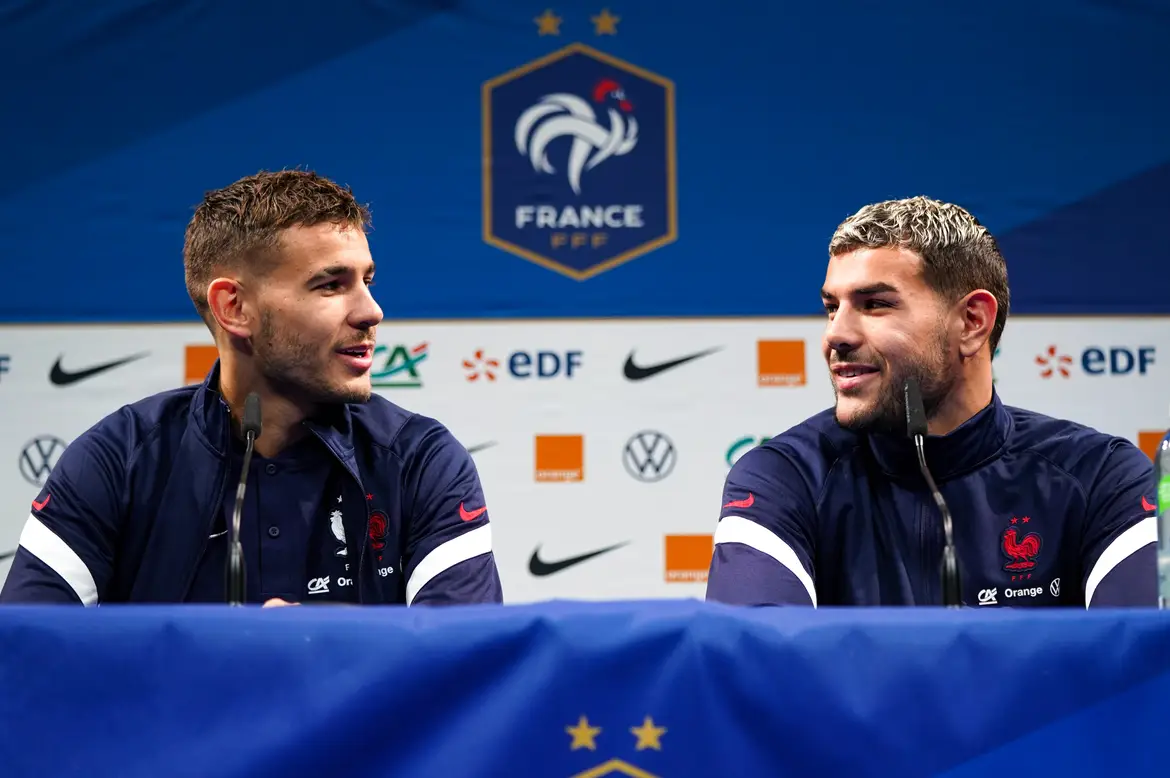 Kakak-beradik, Lucas dan Theo Hernandez akan tampil bersama di Piala Dunia 2022 (fff.fr)
