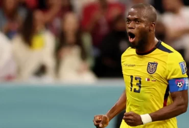 Enner Valencia mencetak brace di laga pembuka Piala Dunia 2022 Qatar. (Matthew Childs/Reuters)