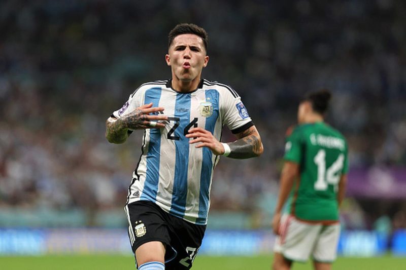 Enzo Fernandes Hadirkan Kesegaran untuk Argentina. (Getty Images)