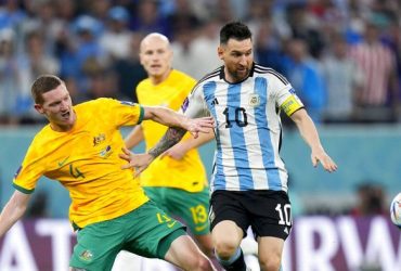 Kalahkan Australia, Argentina ke perempat final Piala Dunia. (Petr David Josek/AP via detik.com)