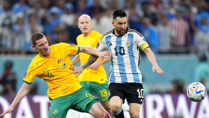 Kalahkan Australia, Argentina ke perempat final Piala Dunia. (Petr David Josek/AP via detik.com)