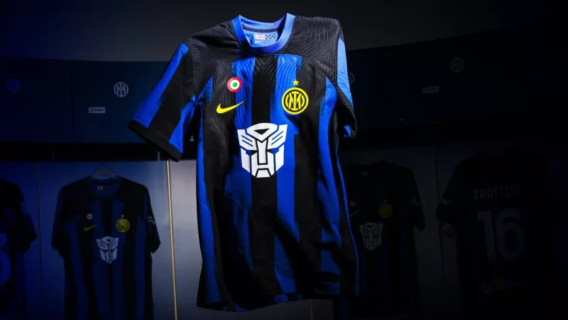 jersey transformer inter milan (versus.uk)