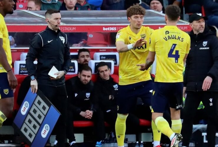 Debut Perdana Ole Romeny, Menit Pertama Calon Striker Timnas Indonesia Bersama Oxford United